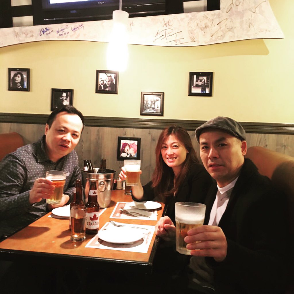 fannylee_ca's tweet image. 真是「飲得杯落」， 短短數天把友好客人的房子遠超過他們預算價格賣出，他們高興不已！他們的興奮亦感染我們。多謝 K 和 B 一貫的信任和支持，恭喜恭喜！#SoldOverAsking #RealEstate #AgentTeam