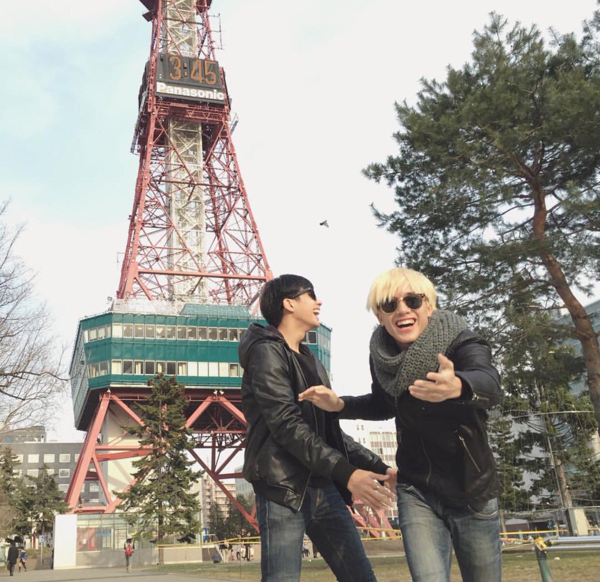 rlboth's tweet image. i miss u so bad. @bankthit