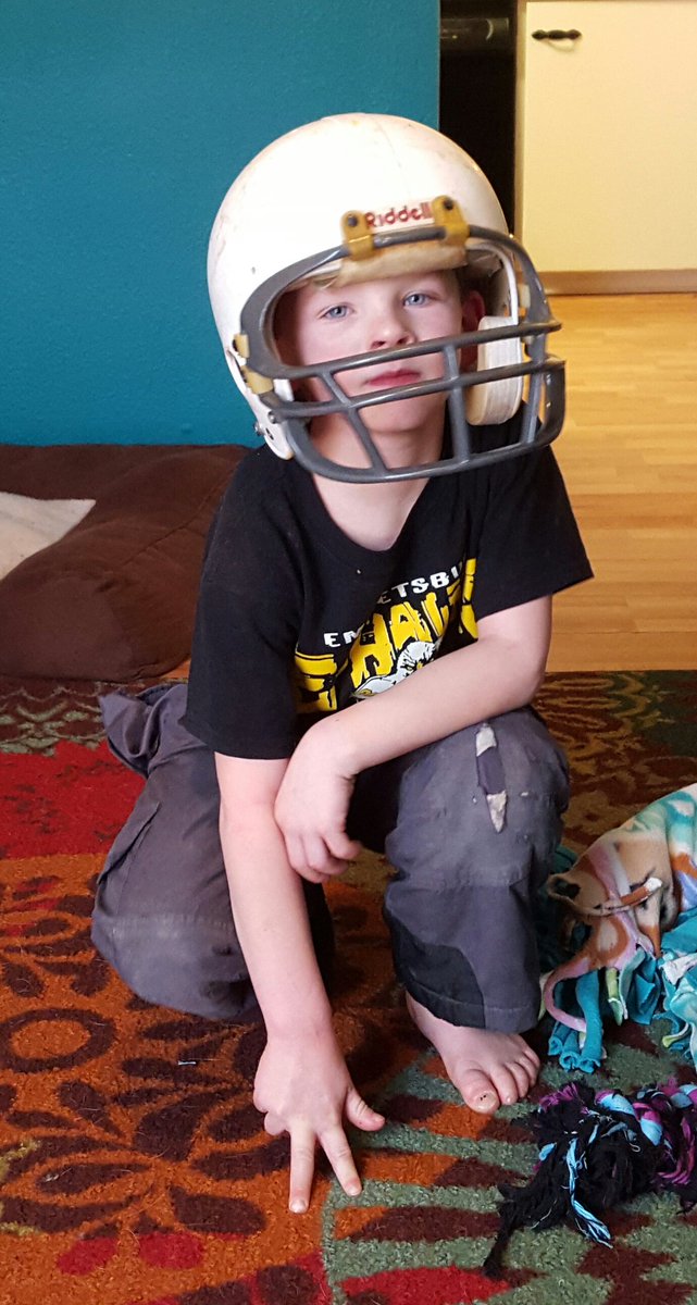 lauralhasbrouck's tweet photo. He thinks he is BA https://t.co/Ra3ORDX5cB