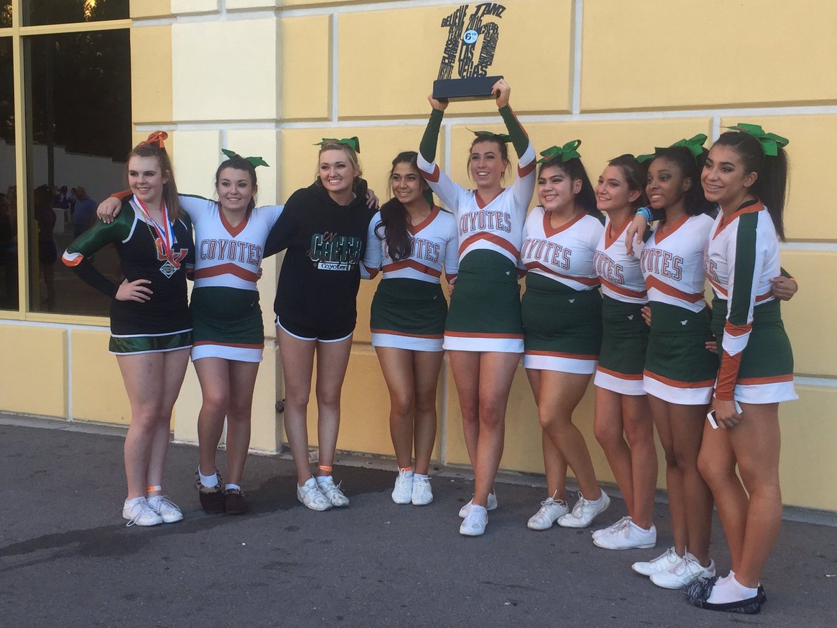 christinaalynn7's tweet photo. Love you guys! Good job this weekend!! @campo_cheer https://t.co/uWnra05zjL