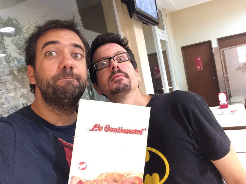 Ey!!! Anoche, después del show, nos fuimos a <a href="/La_Continental/">La Continental</a>! Si querés pasarla genial, te esperamos el domingo!