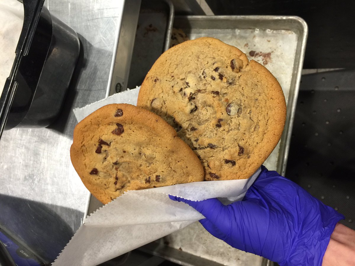 coffeeshop405's tweet photo. Regular cookies are for the weak. #jumbocookies #snucoffeeshop https://t.co/DAqVgVsCIA