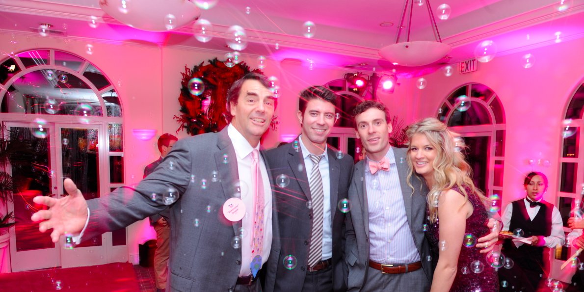 Exec_Tips's tweet image. The VC who wanted to split California into 6 states has a new idea: give everyone $15k buff.ly/1Qmy2tr @sai