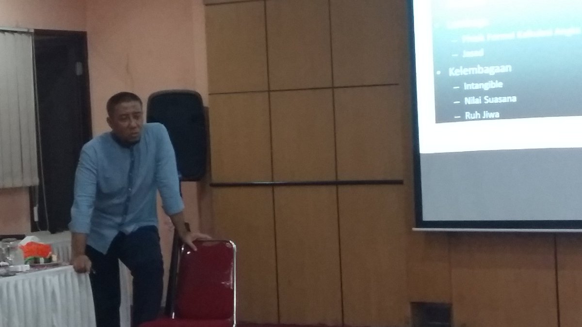 sinergiid's tweet image. #InstitutionalBuilding w/ #socialentrepreneur cum Dewan Pembina @sinergiID Mas @ErieSudewoID