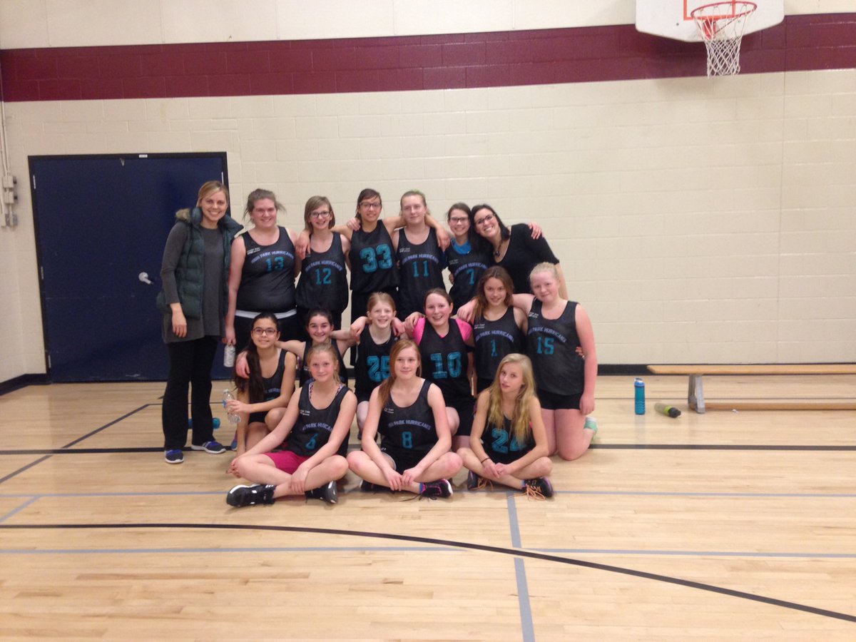_ruthb9's tweet photo. AWESOME last game of the season with our High Park Hurricanes! So proud of these girls! #psd70 #hps #highparkbball https://t.co/0MxQJPQRr0