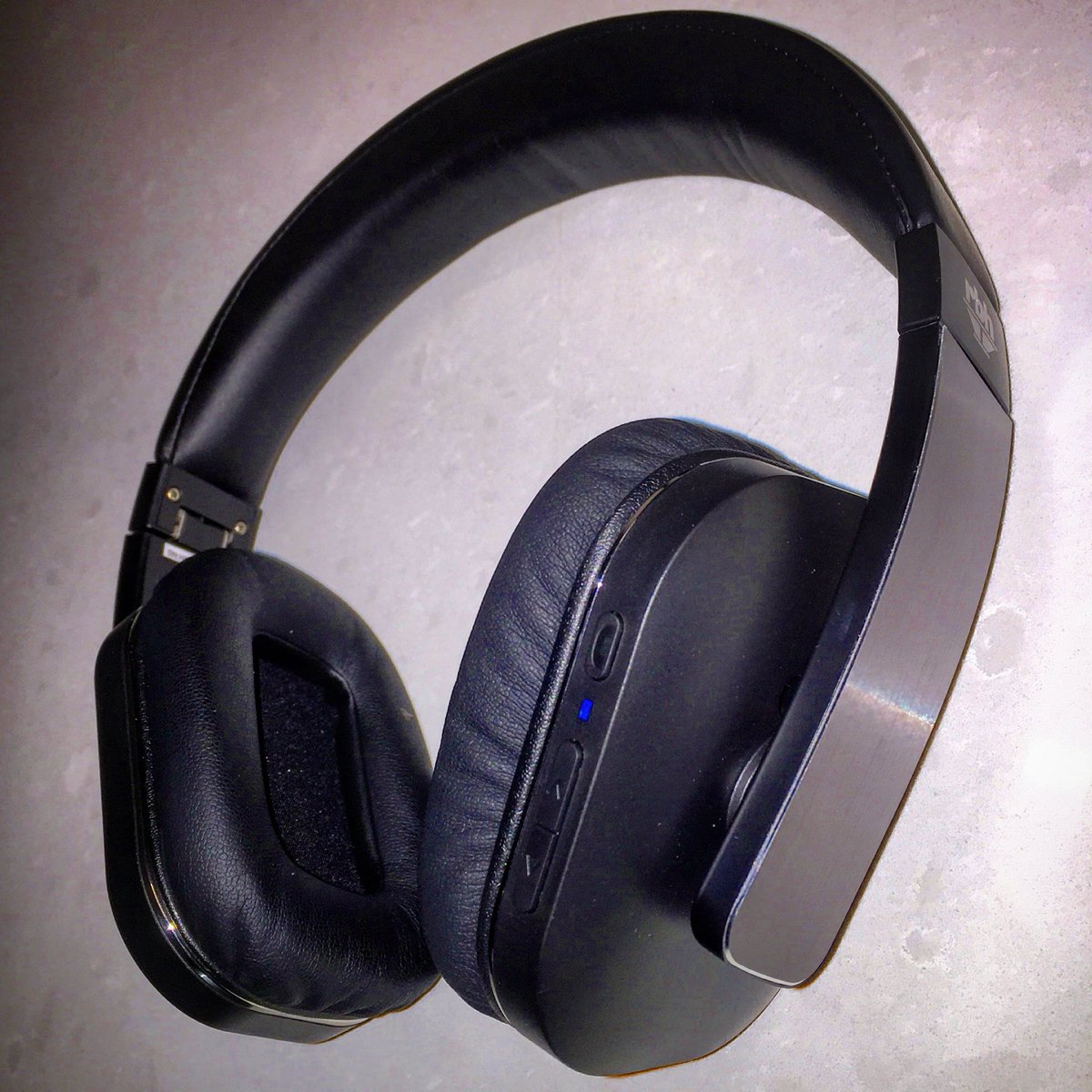 InnerSanctumNYC's tweet image. #RBHsound new bluetooth wireless HP1B - sleek, stylish and absolutely rockin'