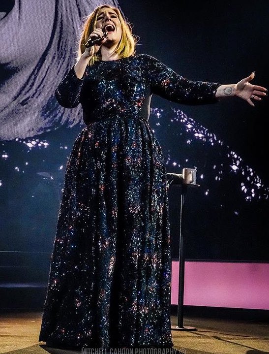 adeleonlinebr's tweet image. Maravilhosa! #AdeleLive2016
