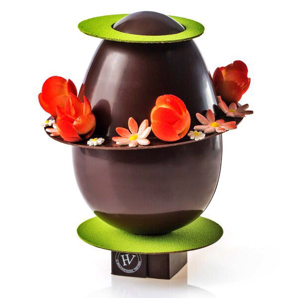 Chocolat_monde's tweet photo. Chez @HugoVictorParis #pâques aura un air de #printemps
#chocolat #chocolate #spring #paris
 https://t.co/e7T7Xdmnqq https://t.co/J1qbazVmro