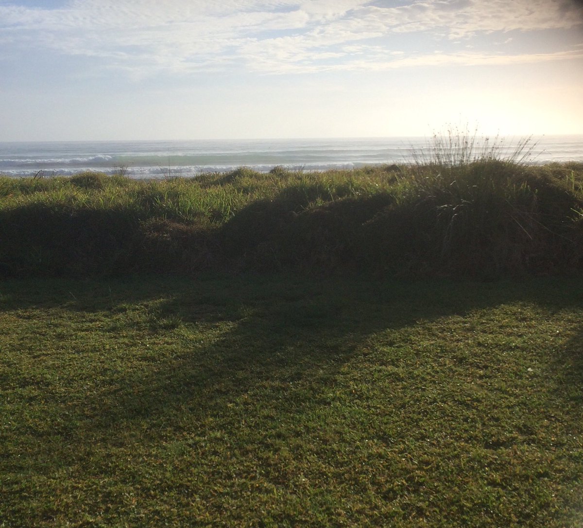 B_Jwatling's tweet photo. View for the weekend! Not too shabby. #bookabach https://t.co/G6AnKBaZT2