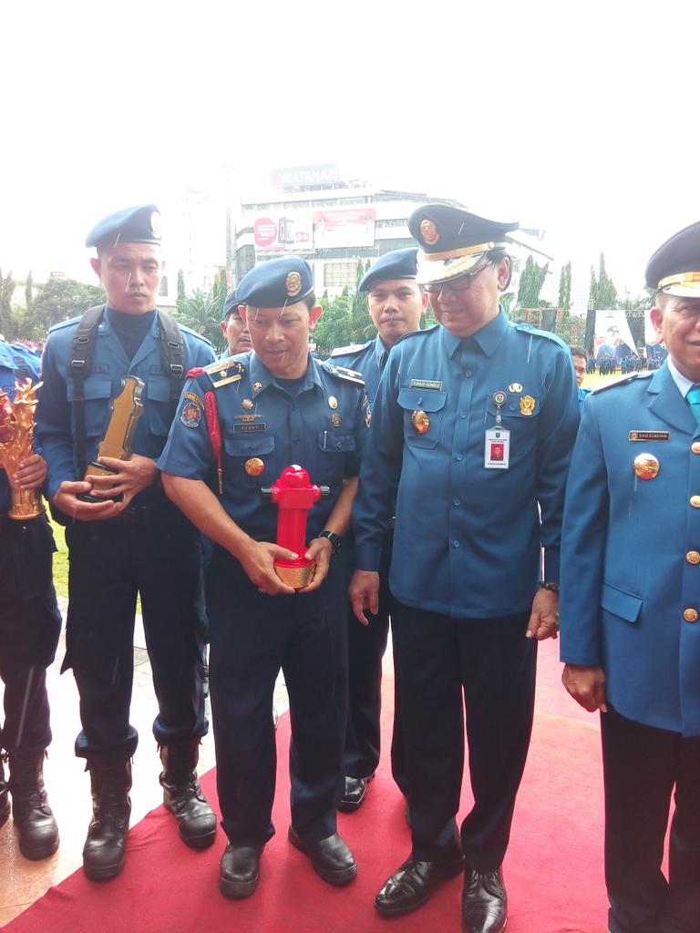 Juara 2 skil Damkar tingkat nasional di Semarang