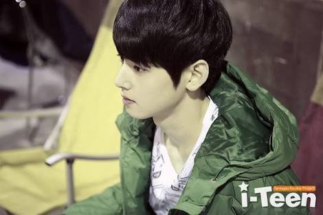 lovexbinu's tweet photo. The most handsome predebut photos I've ever seen in my life. πππ
#ChaEunwoo #reallifeprince https://t.co/svWKUqDioF