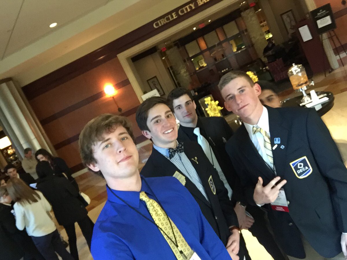 Logan22459's tweet photo. @masonDECA thank you for all you do and making DECA lit af. You have made DECA great again🇺🇸💎 https://t.co/IKYbufAmFC