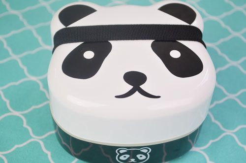 YinYangLiving's tweet photo. My favorite Asian bento boxes make packing &amp; transporting food easy &amp; simple! https://t.co/zbqyYTNFvj #AsianLiving https://t.co/9GRMQckXCg