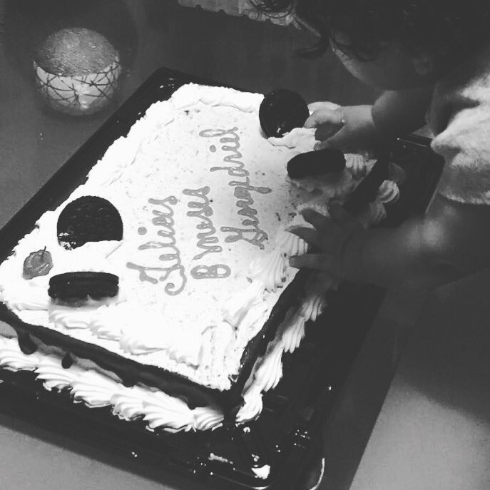 rayelturista's tweet photo. Ya son ocho meses. ¡Cómo pasa el tiempo! 😳🙈 🎂🎈🎉👶🏽😍 #aboutthenight #dessertsOfTheNight #foodblogger https://t.co/iFQqTcDeXM