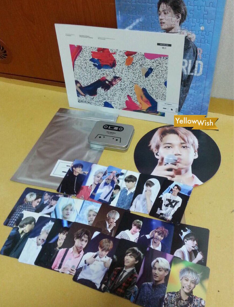 _yellowwish's tweet photo. [Stocksale] Mr.Destiny 2nd Photobook 'Off the wall' ลดเหลือเล่มละ 1500 บาท ไม่รวมส่ง เหลือ 12 เล่ม สนใจทักมาเลยค่า😊 https://t.co/PNyTl3UjOR
