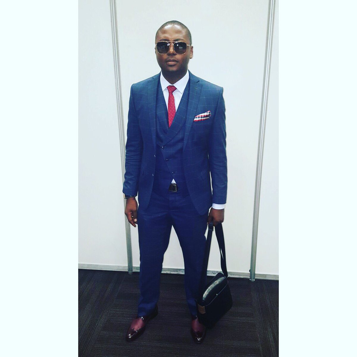djmalwela's tweet photo. #DJMalwela #MMA15 #Fullpic #itsnotapartywithoutus #Durbanicc #Thelook #Yilo #Wedidourbest #Thankyou #Doorsareopen https://t.co/5T9sEzafHM