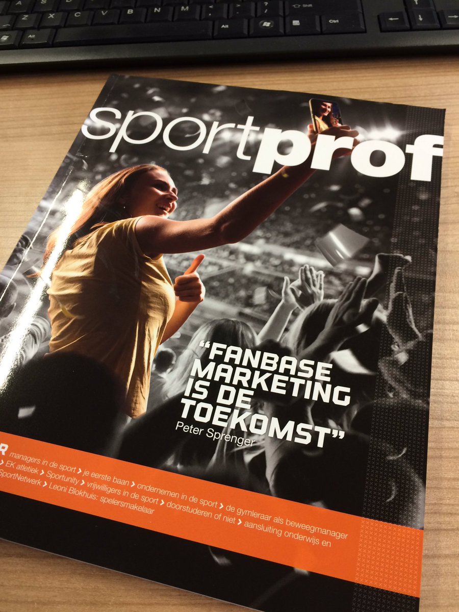 SanderRodenburg's tweet photo. Voordat we aan het werk gaan even een aantal artikelen lezen uit #sportprof. Gaaf geworden @SportNetwerk! https://t.co/t2KMEee2f3