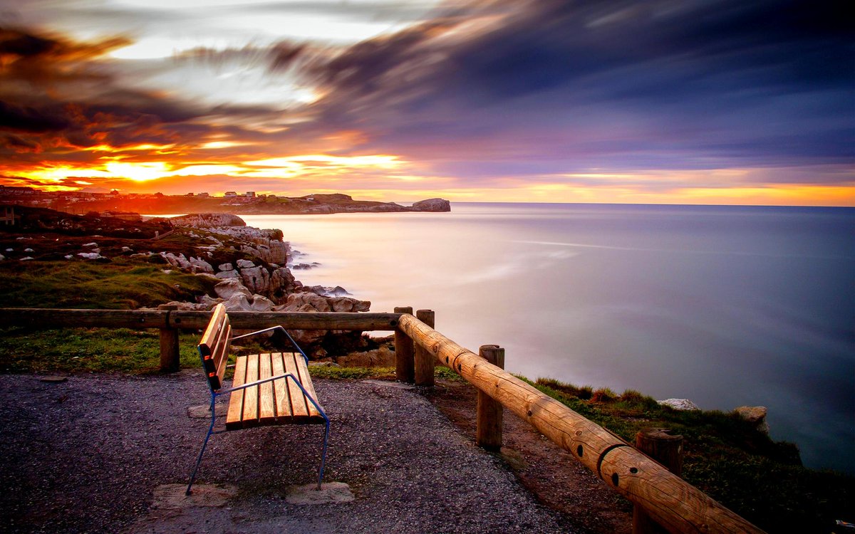 raulprietofdez's tweet photo. A single place to free your mind ... #relax #mind #body #amazing #sea #relaxview https://t.co/a5EmMmfiUR