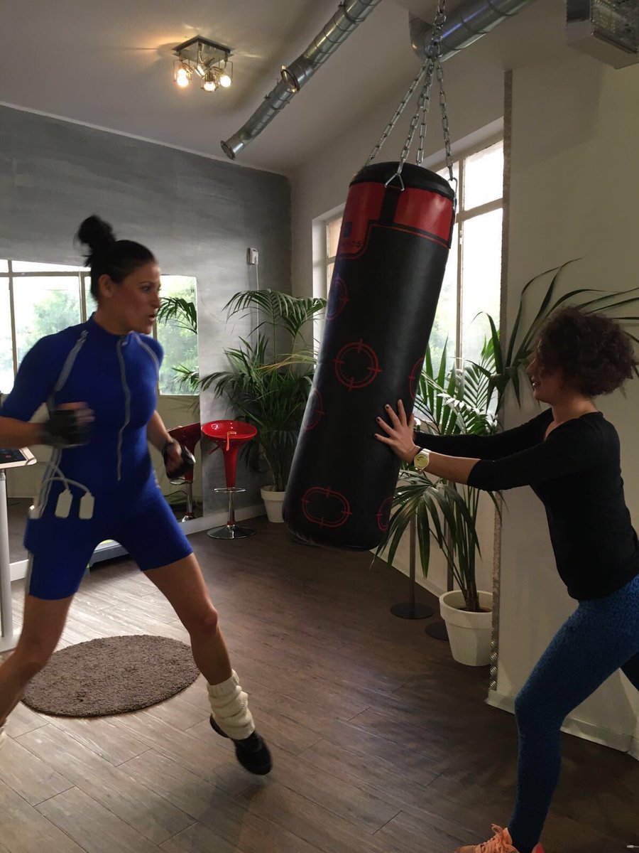 event_ibiza's tweet photo. World's smallest Gym. The most efficient workout tool of the world. Now available. https://t.co/BgXg3LVW6x https://t.co/Q2SD61qJfo