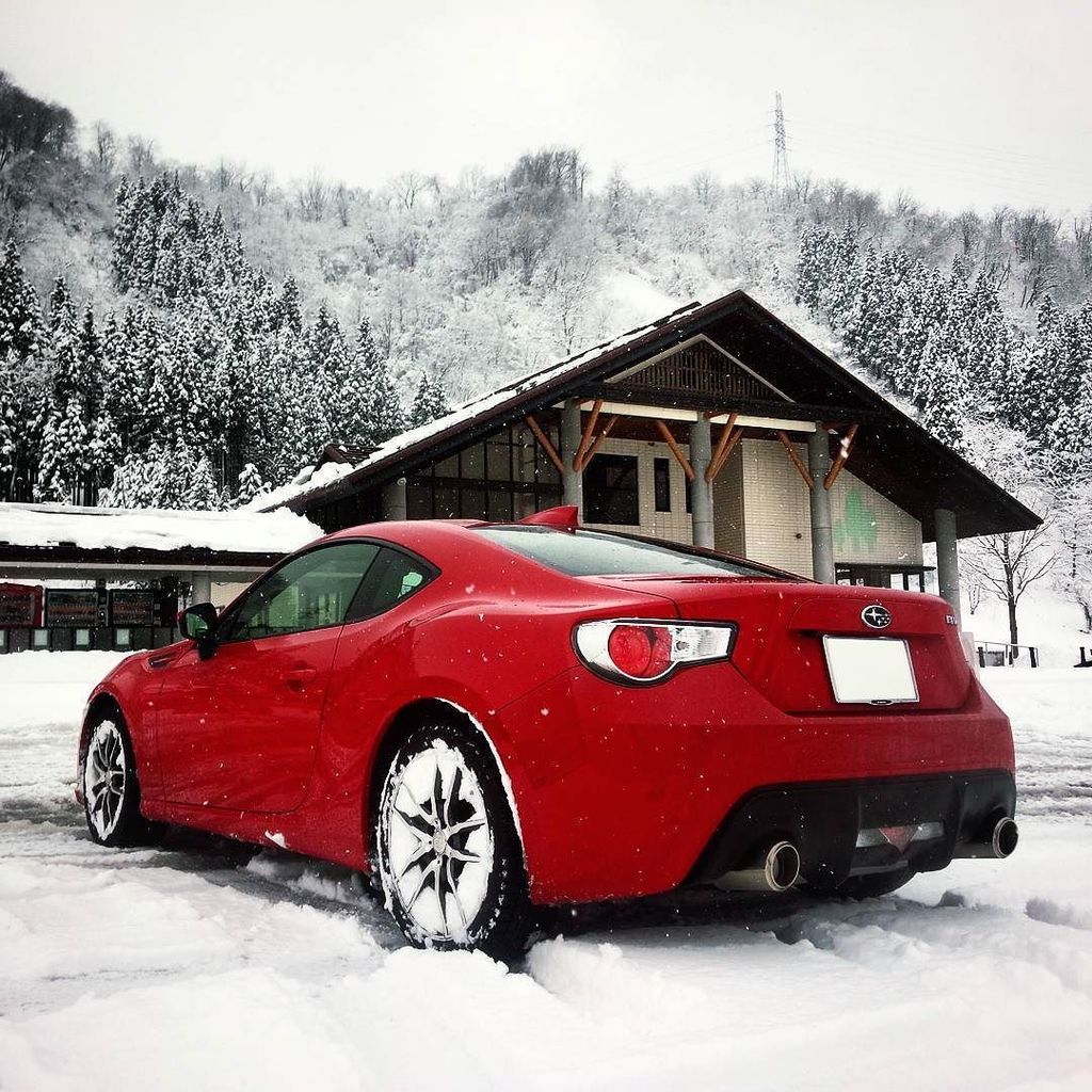 m_mediouni's tweet photo. #subaru #brz #zc6 #fa20 #200ps #6mt #lightningred #confidenceinmotion #sportscar #motorsport #drift #drifting #suba… https://t.co/41EJW0td7u