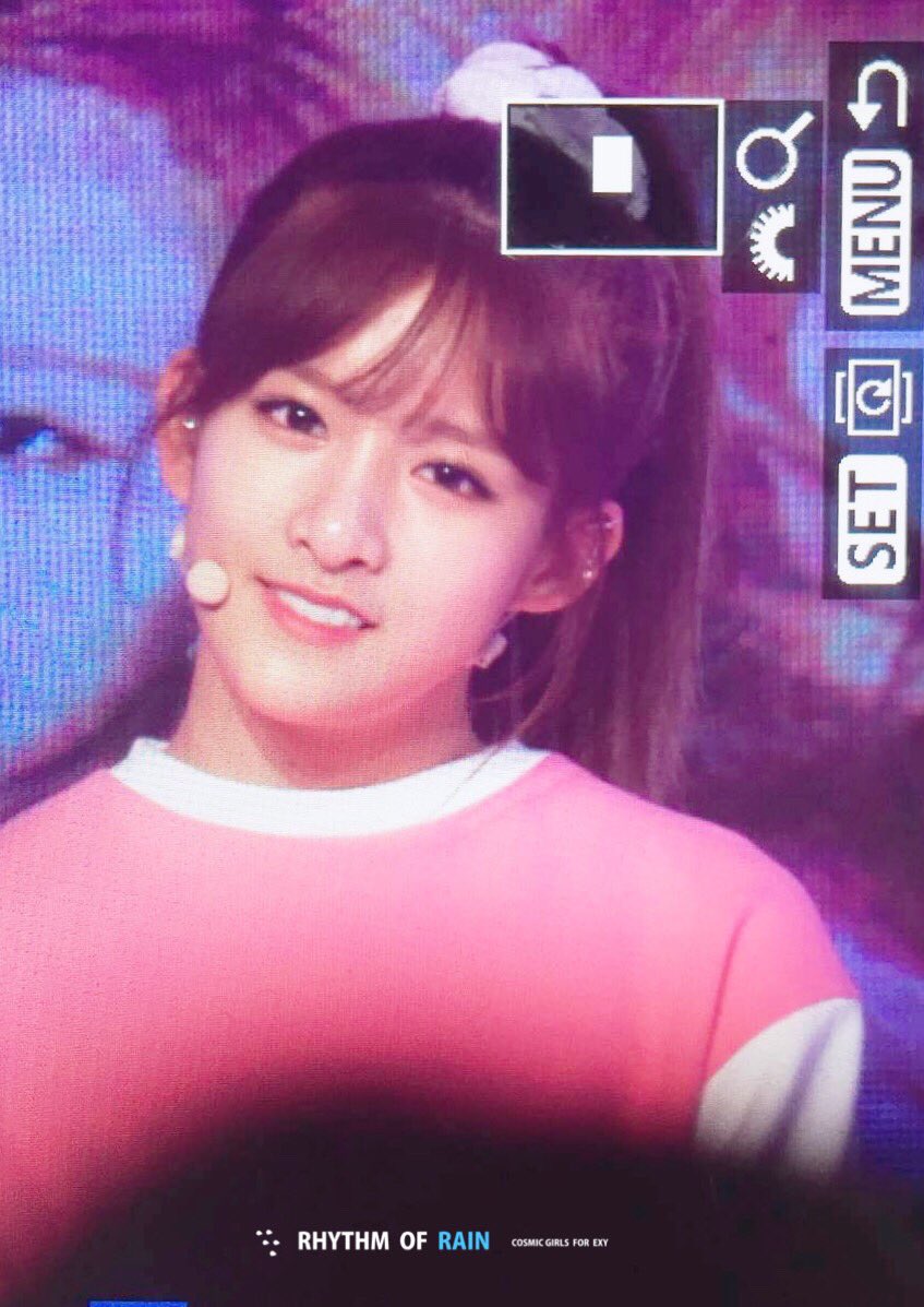 CccpJJLUUAAVusK.jpg:large