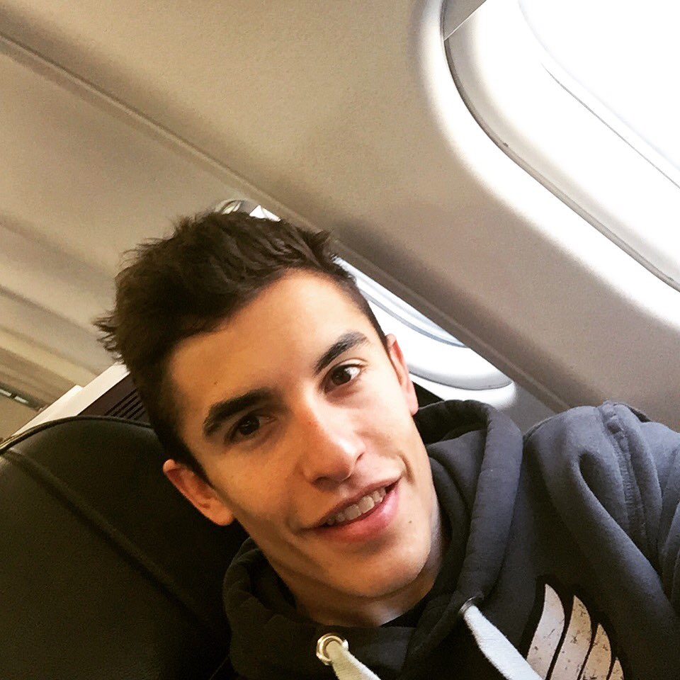 marcmarquez93's tweet photo. Nos vamos a Qatar!! Ultimo test de la pretemporada!
We are going to Qatar! Last test of this preseason!
#qatar #test https://t.co/L2AGkX43oK