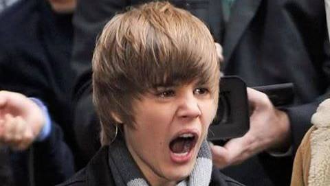 busrauluhan1's tweet photo. sen götünde tuvalet kadığı ile dolaşan Kidrauhlsın ne ara 22 oldun 💕 @justinbieber #HappyBirthdayJustinBieber https://t.co/ZyjDGSCSL6