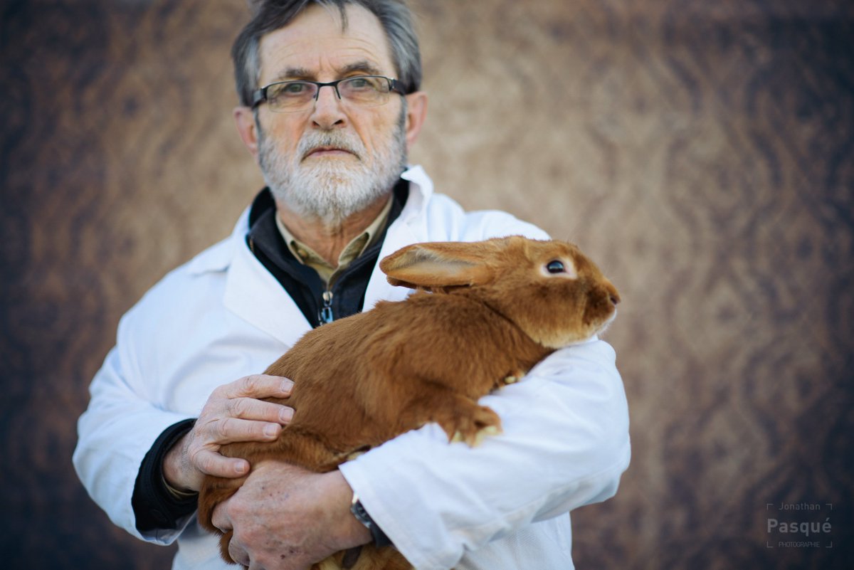Portrait du jour au #SIA2016 dans la série « Métiers à tisser » sur France 3
-> francetv.in/MetiersATisser