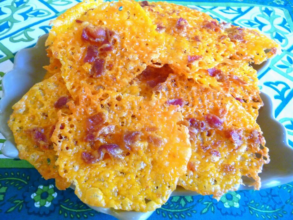 Crujientes de cheddar y bacon.