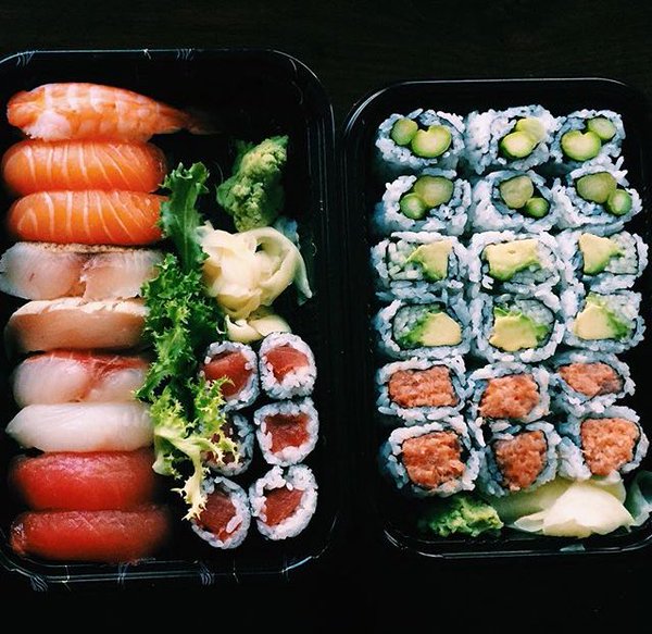 ItsFoodPics's tweet photo. Sushi https://t.co/eed69RIkeA