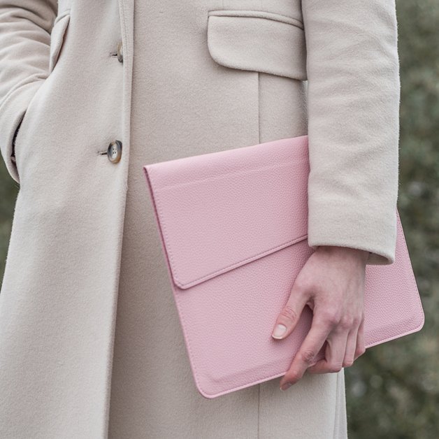 YourCaseit's tweet photo. Treat your fashionable mum with this case sleeve for MacBook! Available from @AmazonUK #MothersDay #MothersDayGifts https://t.co/E1TXrUmOGt