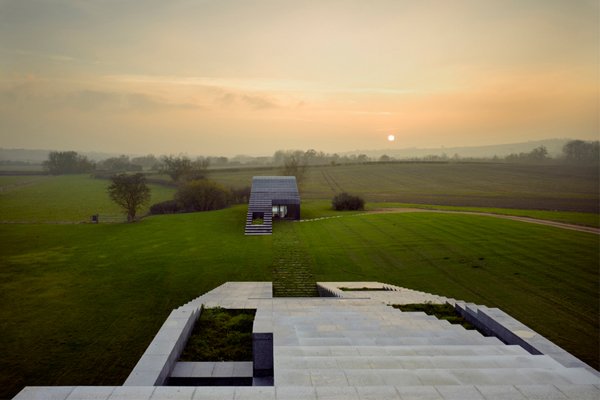 DesignWest1's tweet photo. Winner of @RIBA House of the Yr. @SCDLP_ present the beautiful 'Flint House' @ArnolfiniArts https://t.co/pTOO0EZ0e0 https://t.co/y4gjxSL44d