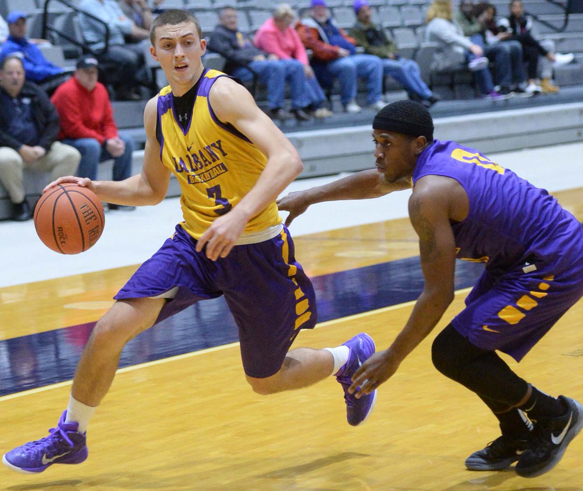 dgazettesports's tweet photo. Scotia's @JCremo24 of @UAlbany_MBB named @AmericaEast rookie, sixth man of the year. https://t.co/QL2Ebrc8hA https://t.co/zeocy6El0q