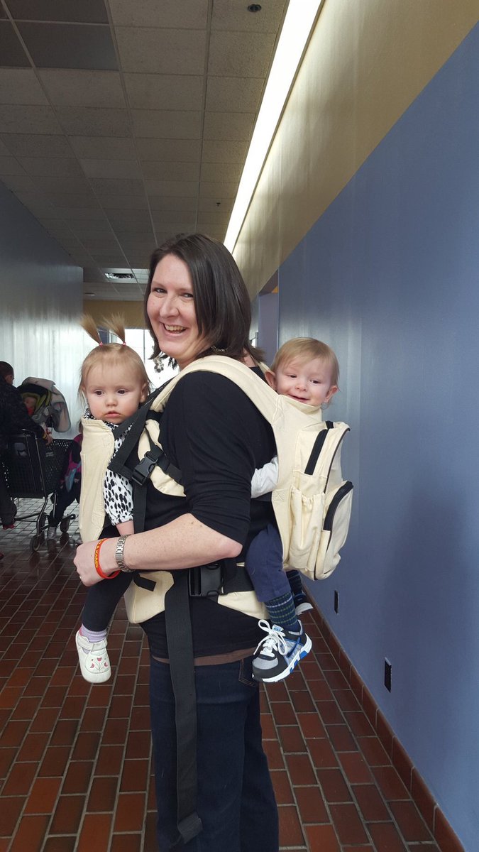 Stuff4Multiples's tweet photo. Look at these 11 month old cuties and this #twinmom loving their #Twingaroo! #gamechanger @coachcarrie99 https://t.co/mJm6tYMsYE