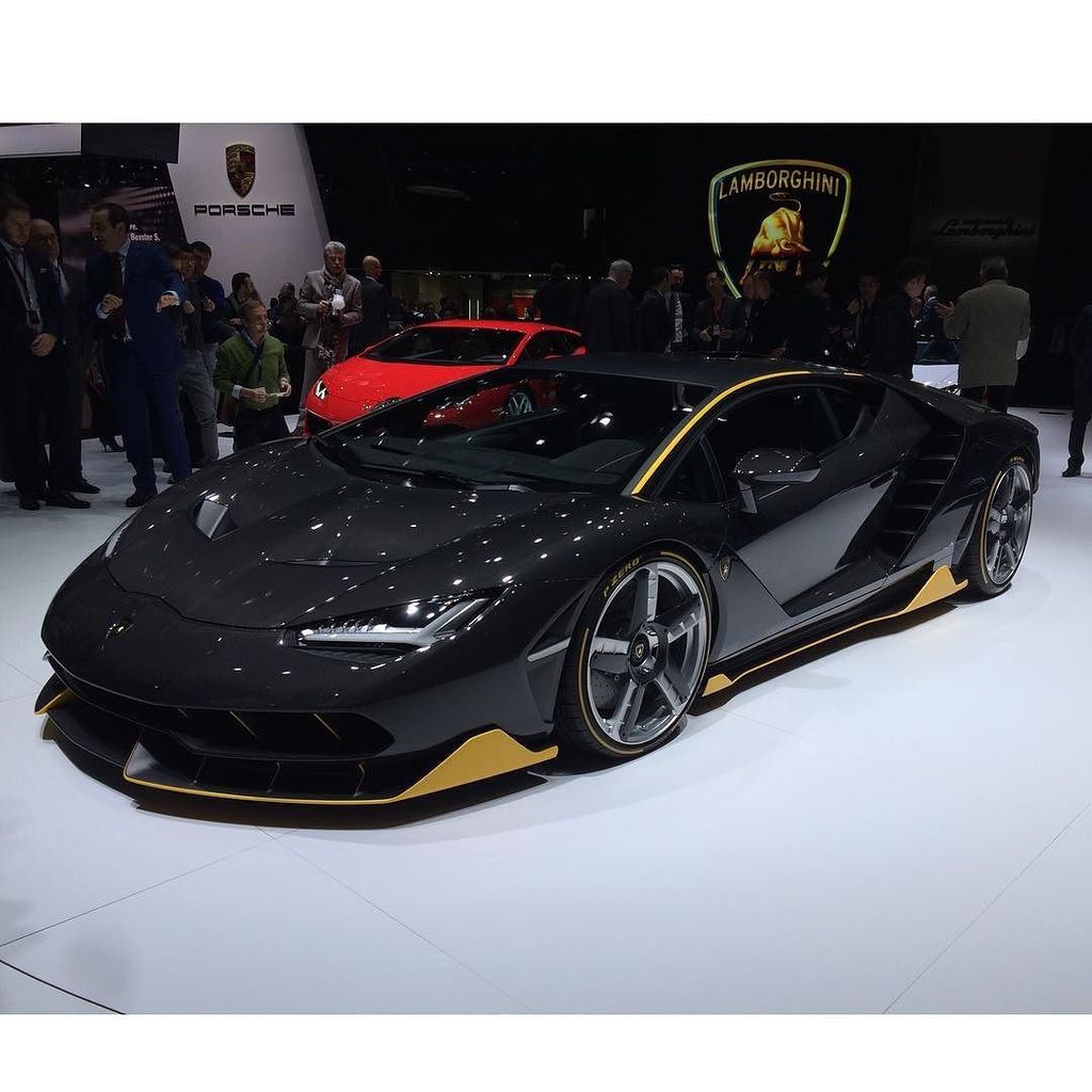 auto123's tweet photo. https://t.co/uC37VfZ6u3: #lamborghini blows minds again #centenario #lp7704 #2016genevamotorshow #Auto123 https://t.co/KHI71hPVv8