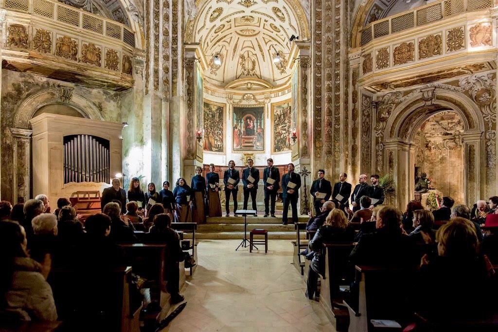 VagnettiVlad's tweet photo. Uno strepitoso Libercantus sabato scorso a S. Ercolano - PG https://t.co/sIAGFMGF7H