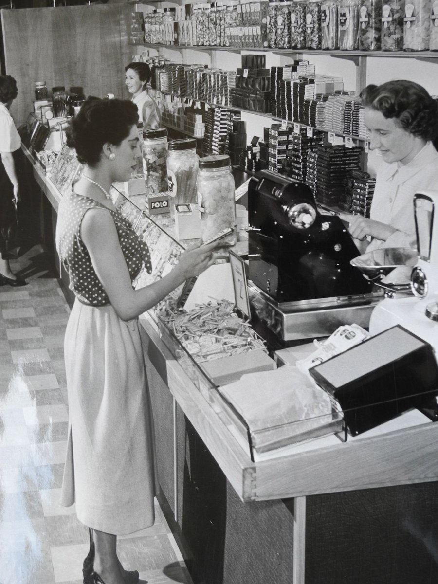 thamesfacing's tweet photo. The RAC Department store in #Woolwich views from the past - the sweet counter https://t.co/BG981qafoF