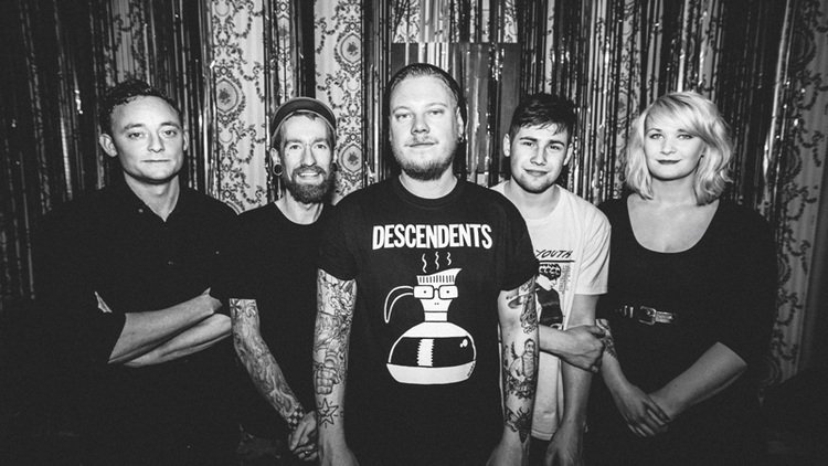 Have you heard the new Ducking Punches LP, 'Fizzy Brain', yet? Stream it now here. punktastic.com/radar/ducking-…