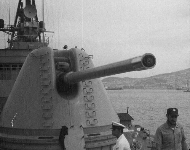 Naval Analyses On Twitter USS Hull DD 945 With Her 8 In 55 Mark 71 naval-analyses-on-twitter-uss-hull-dd-945-with-her-8-in-55-mark-71