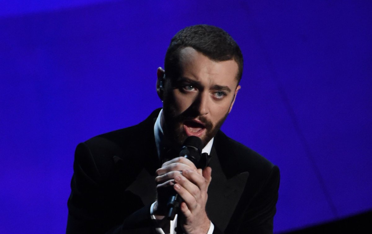 Fun_TechTips's tweet image. Sam Smith sparks controversy with &apos;first gay Oscar winner&apos; claim: buff.ly/1nbMjgK