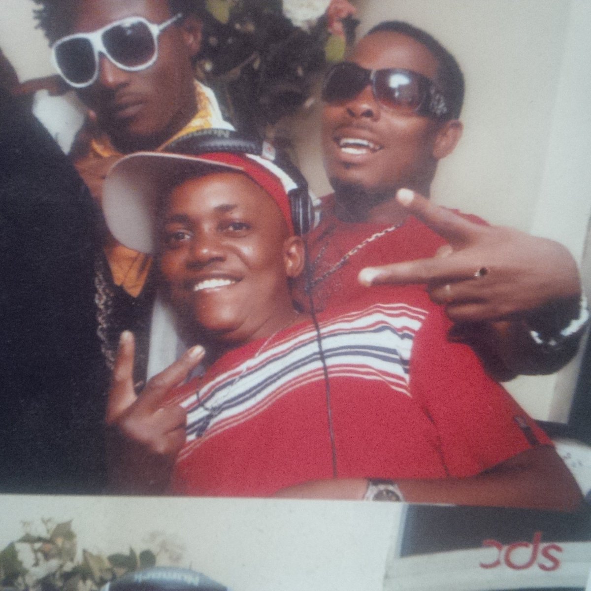 djsecxy's tweet photo. Must View to all Nigerians. Nigerian Hottest Old pics by DJ SECXY https://t.co/vWIygRIOjG