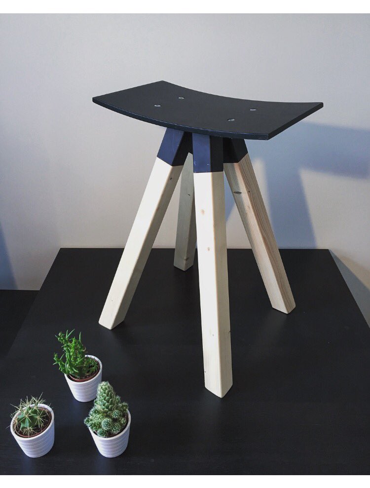 CedilleDesign's tweet photo. Working on a new product. #designstool https://t.co/yGfcVLIN9e