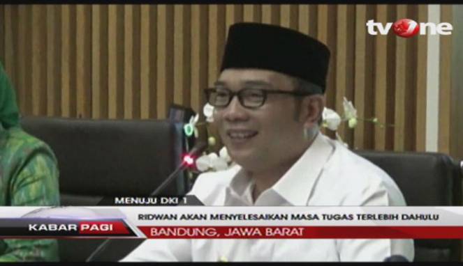 VIVAcoid's tweet photo. [VIDEO] Ridwan Kamil Tak Akan Maju Pilkada DKI Jakarta https://t.co/ackcaOYl5m https://t.co/C8ZR08Uv13