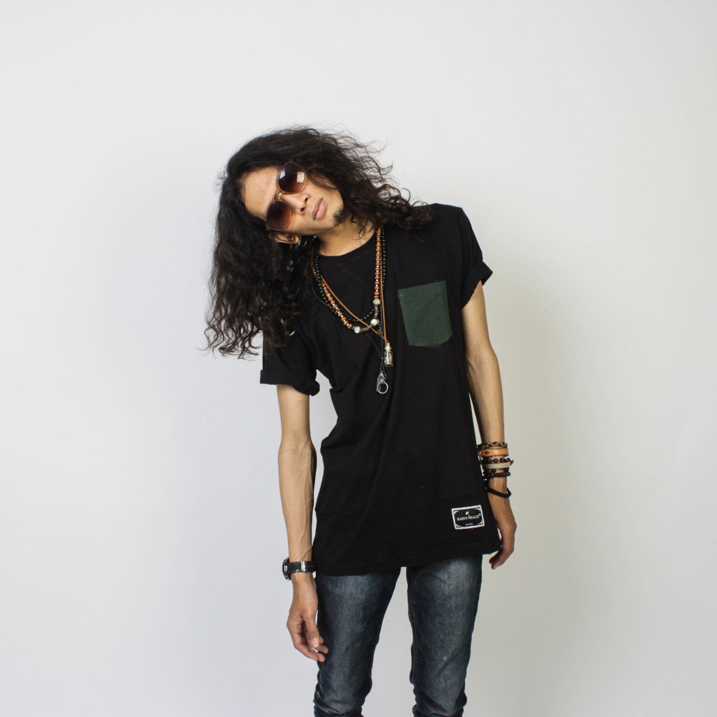 COTUFI II (Black) tshirt - Size M, L - NOW IDR 98K - Order text +6285700040090 / Line : rainypeace_ .