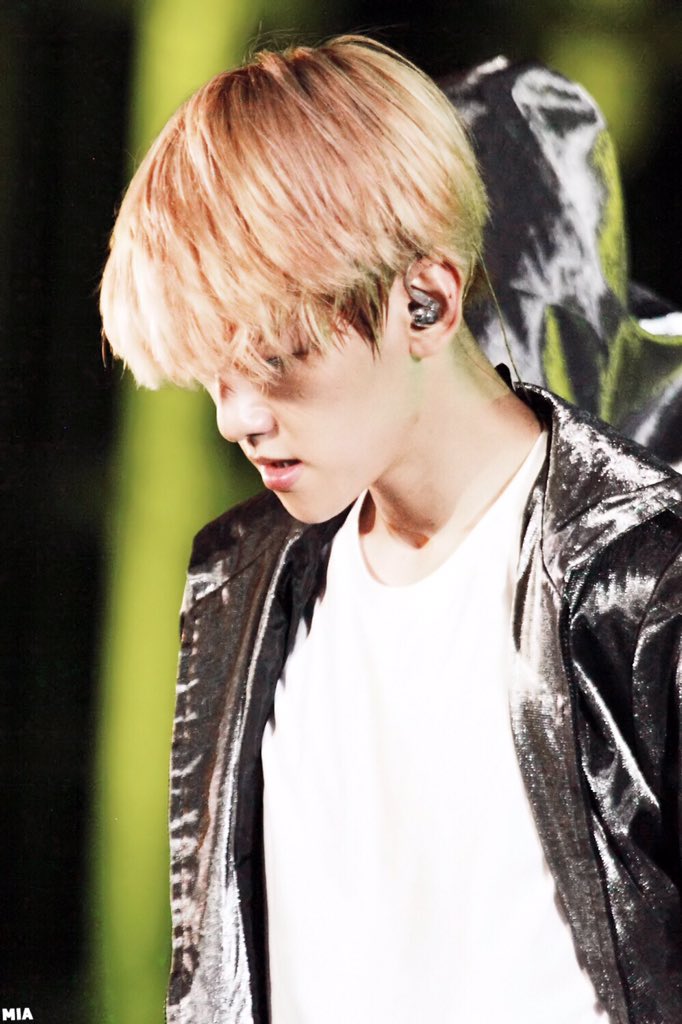 puppy_daddy's tweet photo. #Baekhyun #백현  150901  miss u my deer 
HD 👉https://t.co/gPQ2kjlgk6 https://t.co/49PFsFKSOO