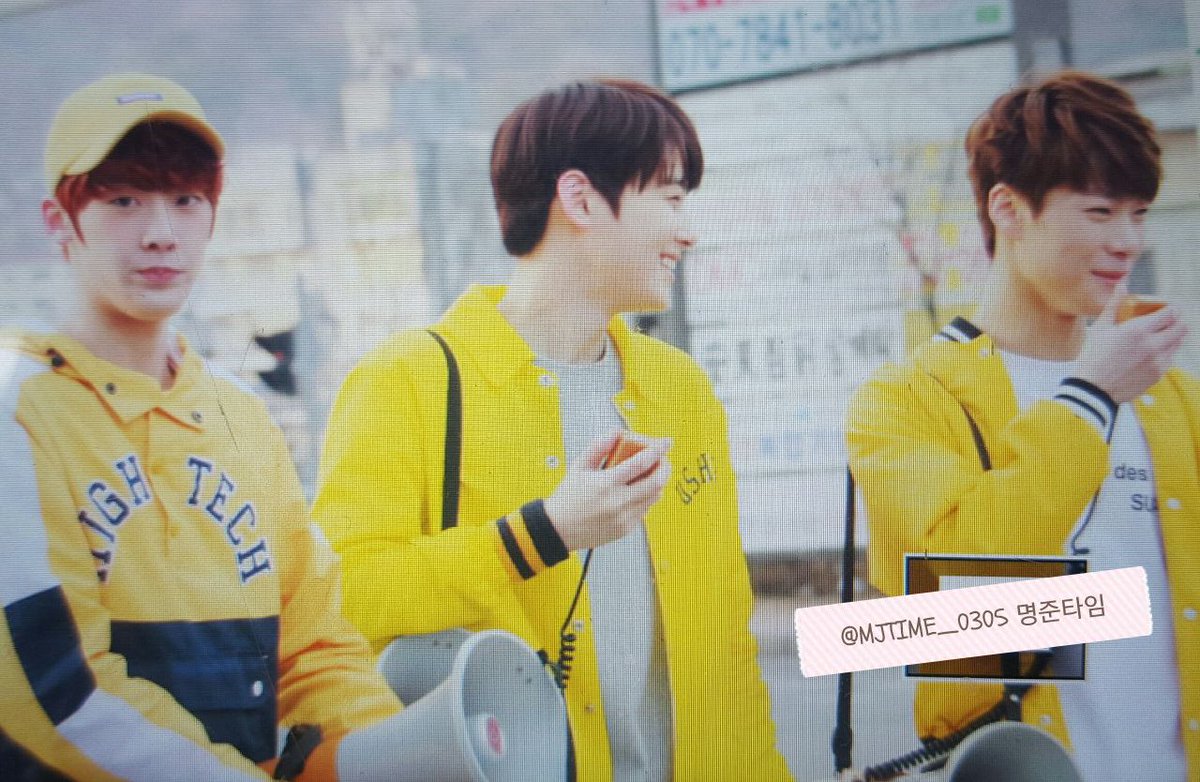 160301 🕒 더쇼 팬미팅 #아스트로 #ASTRO #MJ #명준 <a href="/offclASTRO/">ASTRO 아스트로</a> 키큰팀 vs 조금더큰팀...😉😆