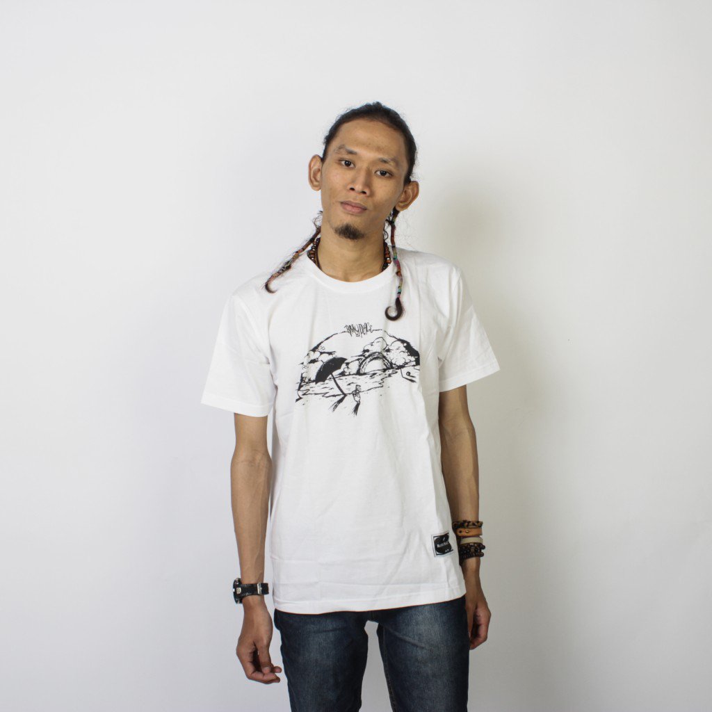 BEACH PLEASE (White) tshirt - Size M, L- NOW IDR 98K - Order text +6285700040090 / Line : rainypeace_ .