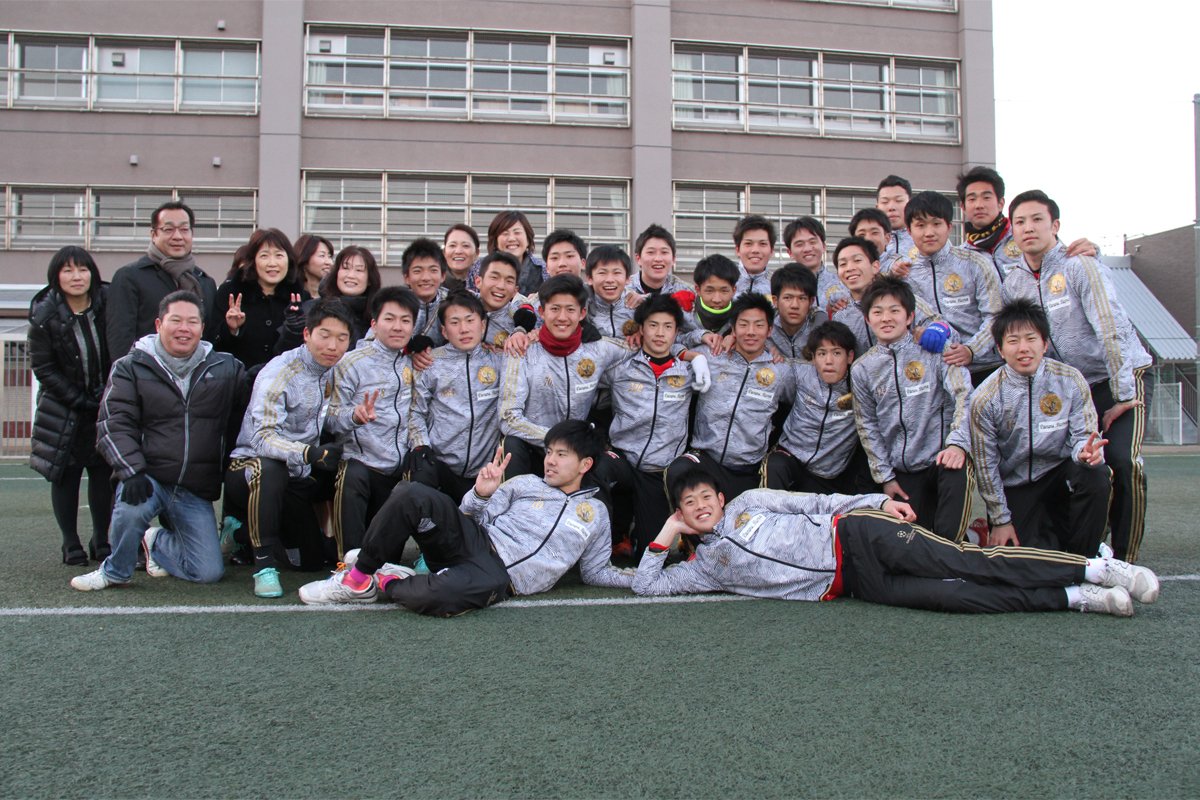 赤い彗星 東福岡高校サッカー 写真館 平成27年度東福岡高等学校サッカー部追い出し試合 順番が前後しますが 追い出し試合最後の集合写真 寮生チーム グレー 自宅生チーム ブラック の集合写真 ご父兄様も一緒に 後ほどブログに高画質版の集合 赤い彗星 東福岡高校サッカー 写真館 平成27年度東福岡高等学校サッカー部追い出し試合 順番が前後しますが 追い出し試合最後の集合写真 寮生チーム グレー 自宅生チーム ブラック の集合写真 ご父兄様も一緒に 後ほどブログに高画質版の集合
