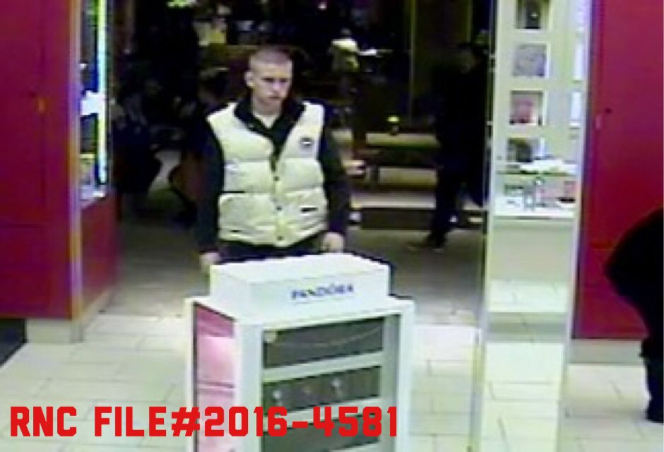 RNC_PoliceNL's tweet photo. RNC looking to ID this suspect Male in a theft of an engagement 💍-value 10k! @NLCrimeStoppers #HappyEngagement https://t.co/PqsIIfg3rQ