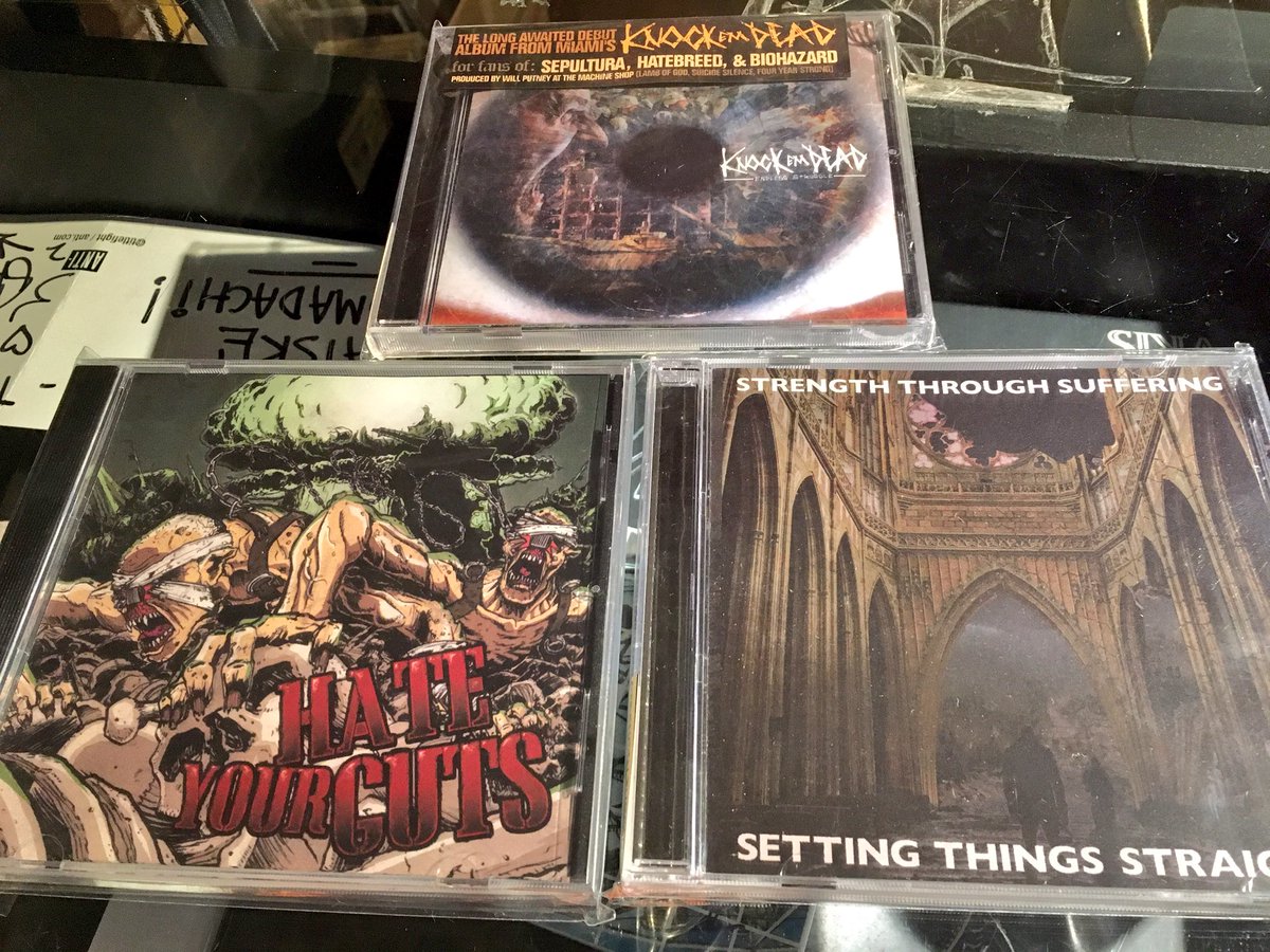 RETRIBUTION178's tweet photo. コネチカット、フロリダ、NYからタフな名盤達再入荷📦HATE YOUR GUTS, KNOCK EM DEAD, STRENGTH THROUGH SUFFERINGすべてヤバい音源👍https://t.co/q8QBwVbm9Q https://t.co/Ff0I7MEzsn